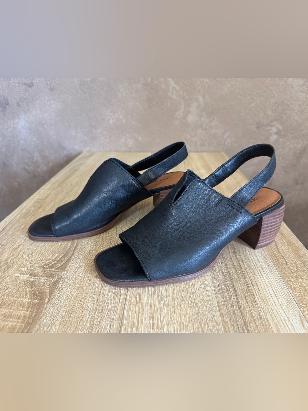 Black 100% Leather LUCKY BRAND RHAZY Open-Toe Slingback Heels Sz 7.5